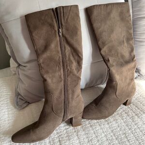 Boots - fake suede brown